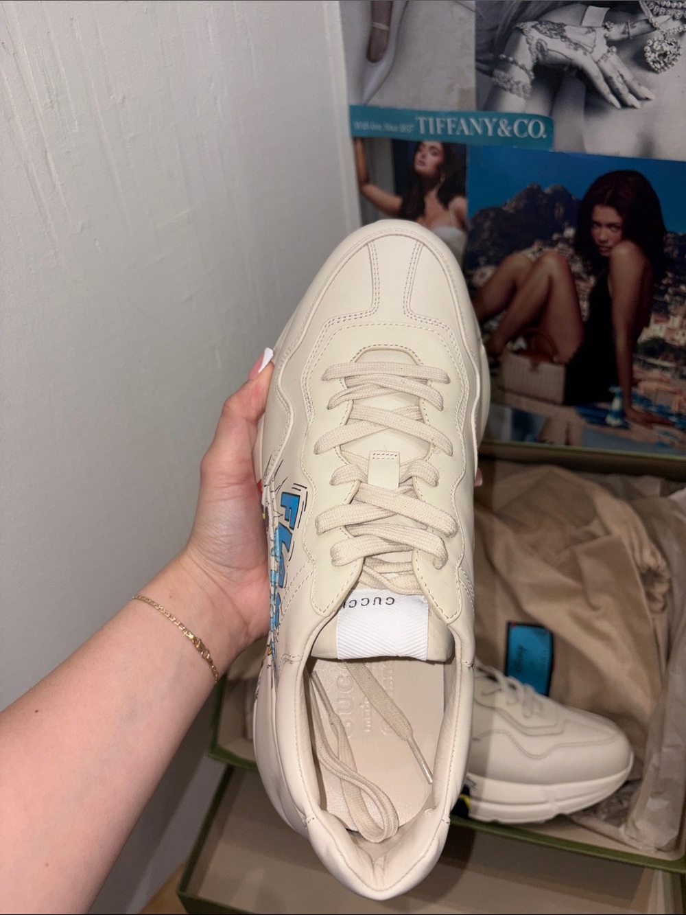 Gucci x Disney Cream Donald Duck Graphic Sneakers - Flash Print - Picture 8 of 9